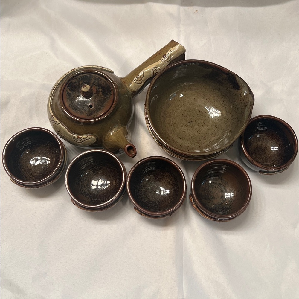 Beautiful Kyuso Tea Set - Read Description